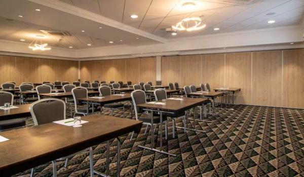 Choosing The Right Function Room For Your Next Business Event In Leicester